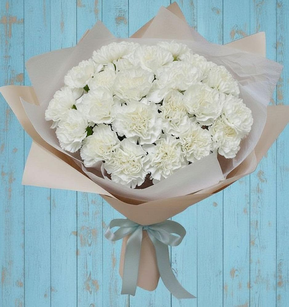 Букет цветов из: Гвоздики в Плюссе