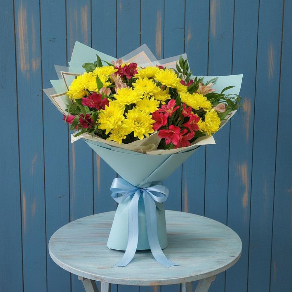 Букет цветов из: Альстромерии и Хризантемы в Плюссе