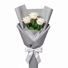Букет 3 белые розы #REPLACE_PRED# Плюссе