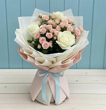 Букет цветов из:  Розы #REPLACE_PRED# Плюссе