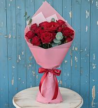 Букет цветов из:  Розы в Плюссе