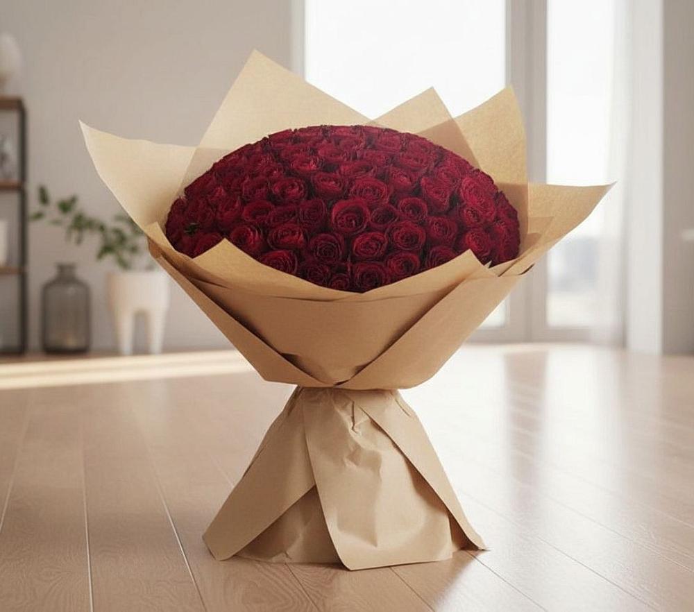 Букет 101 Красная роза в Плюссе