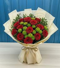 Букет цветов из:  Розы и Хризантемы в Плюссе