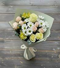 Букет цветов из:  Альстромерии, Розы и Хризантемы в Плюссе