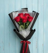 Букет цветов из:  Розы в Плюссе