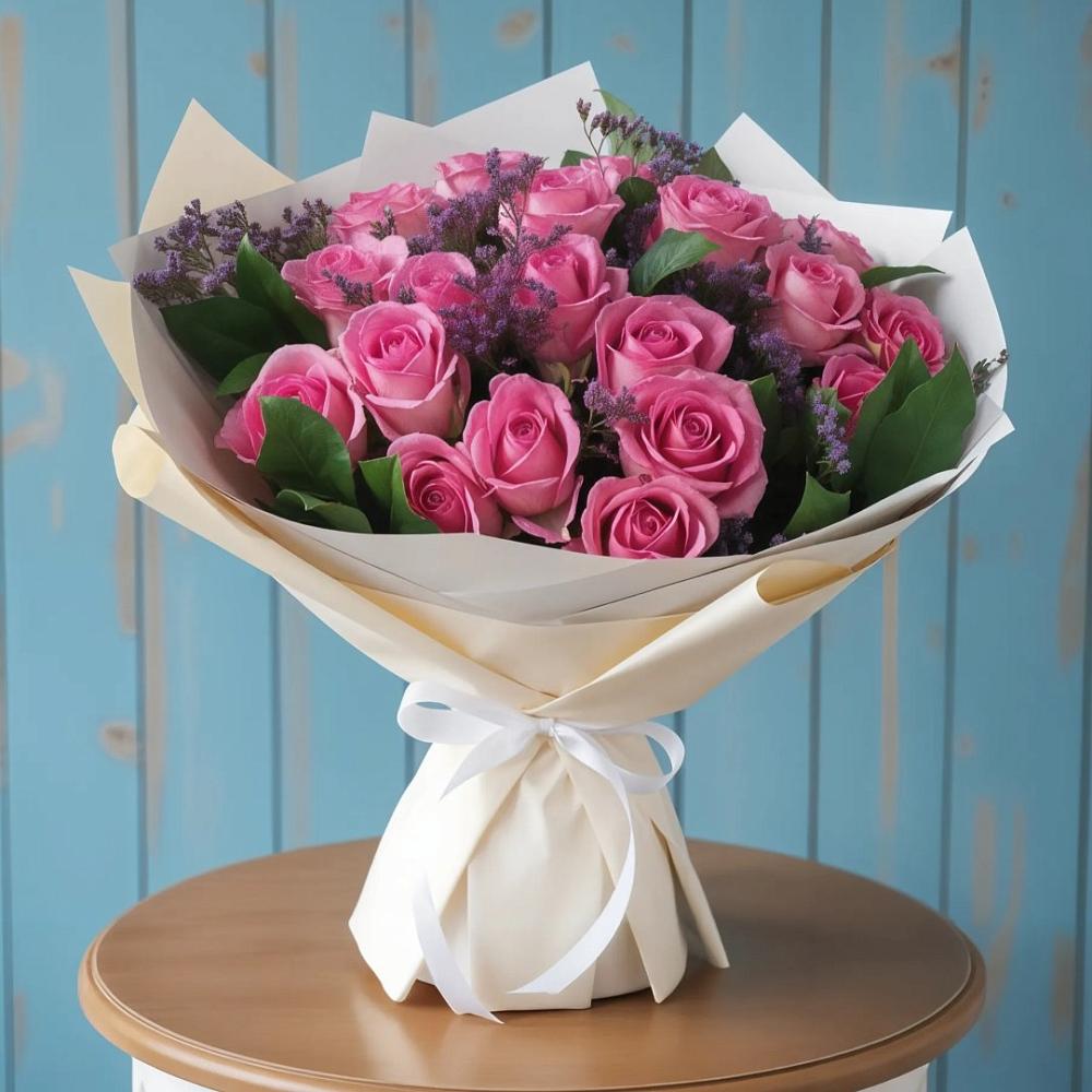 Букет цветов из: Розы в Плюссе