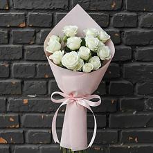Букет цветов из:  Розы в Плюссе