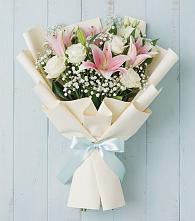 Букет цветов из:  Лилии в Плюссе
